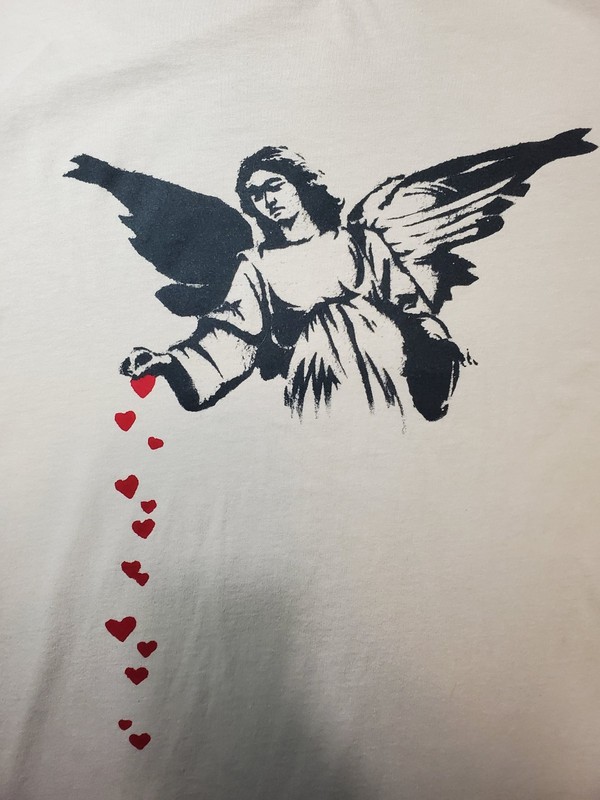 Brandalised Banksy Angel Hearts Graphic T-Shirt Graffiti Art Beige Size L gallery
