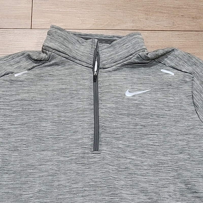 $95 Nike Men's Sphere Element 1/2 Zip Running Top CU6087-068 Grey Heather Size M gallery