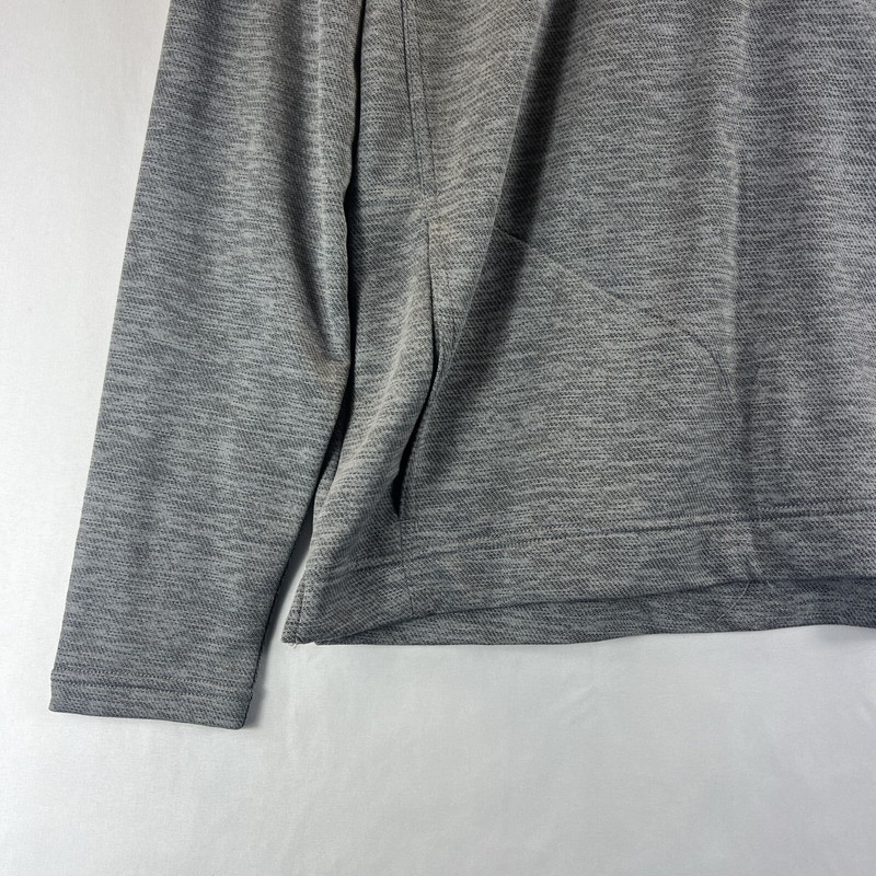Black Clover Gray Titos Logo 1/4 Zip Long Sleeve Collared Pullover Men's Size S gallery