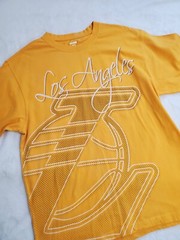 UNK NBA Vintage Los Angeles LA Lakers Yellow X-Large Graphic Tee Shirt XL Cotton