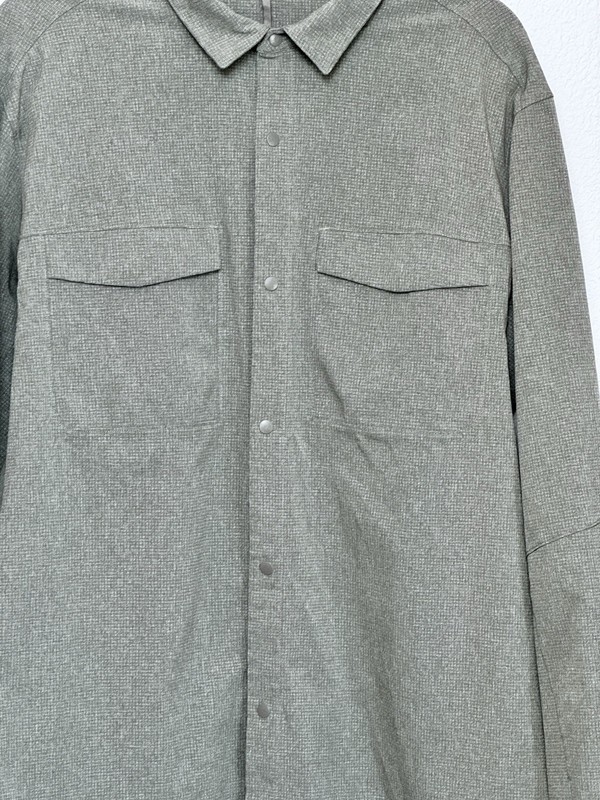 Lululemon Men’s SZ L Airing Easy Collared Overshirt In Green Color Stretch Snap gallery
