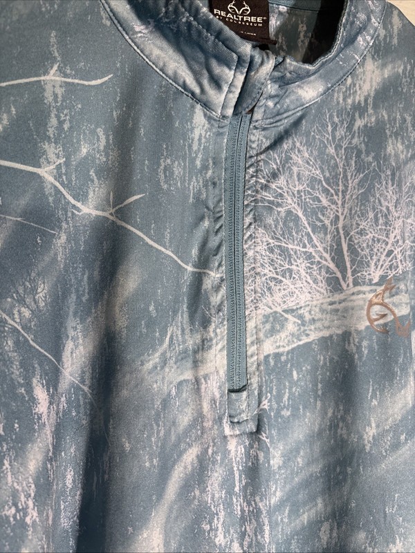 Realtree by Colosseum Men's Camouflage 1/4 Zip Lightweight Pullover Blue Size XL gallery