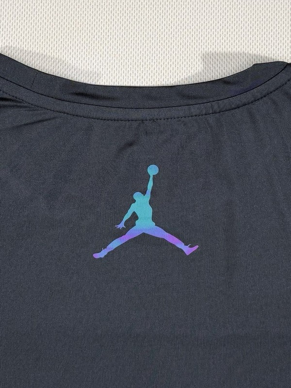 Nike Jordan Dri-Fit Youth Gray Iridescent Jumpman Logo L/S Performance Shirt XL gallery