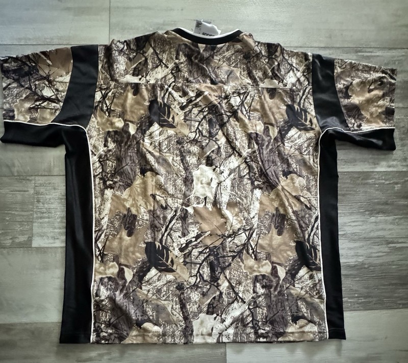 NWT Adidas Originals Camo Tree Football Jersey Oversized Men’s Size XL (Kd6250) gallery