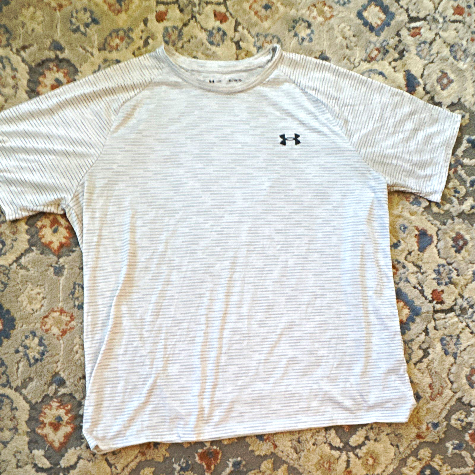 Under Armour The Tech Tee Loose Fit Striped Golf Crew T-Shirt XL White/Gray gallery