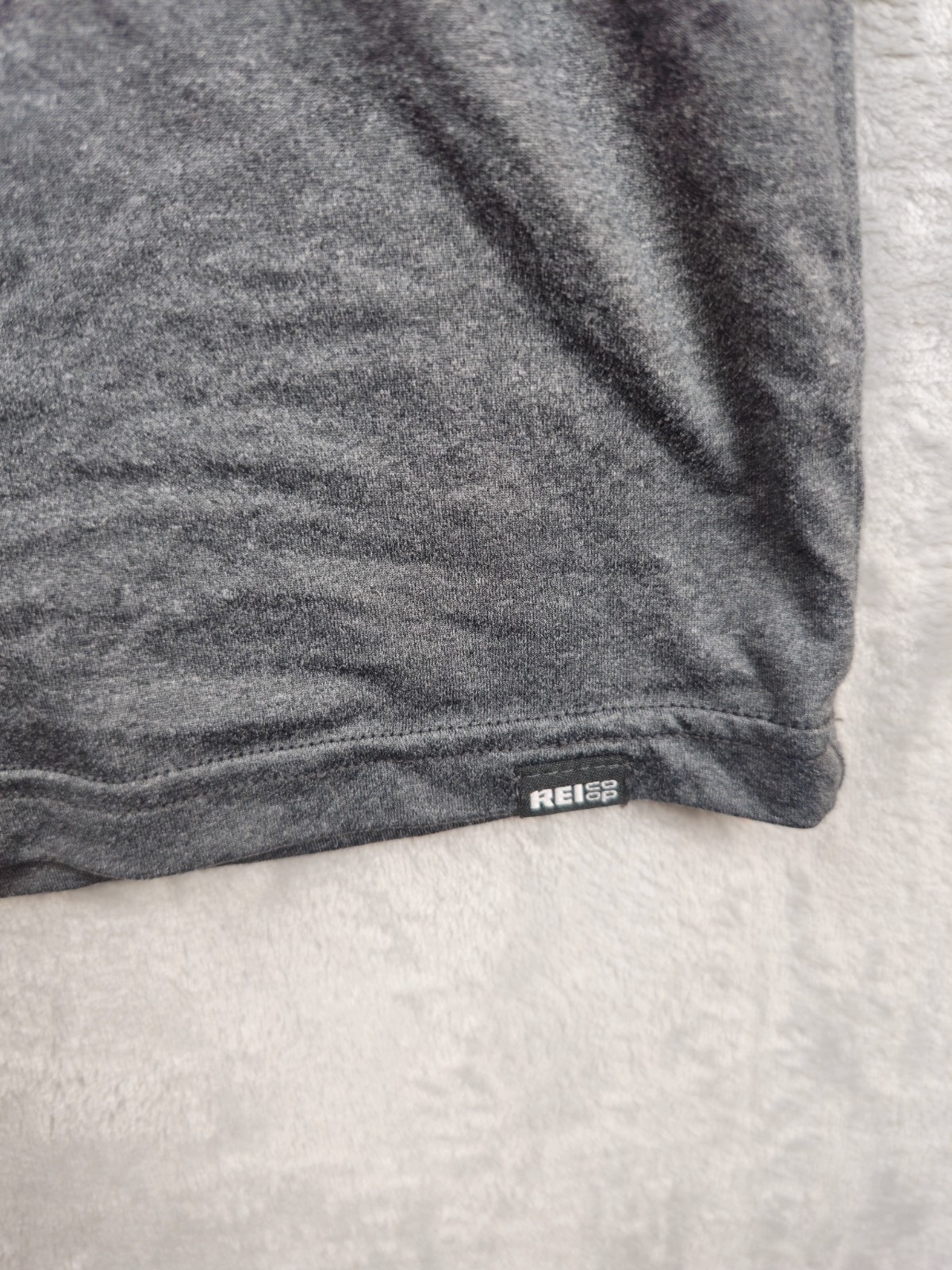 REI CO-OP Base Layer Shirt Mens Medium Gray Long Sleeve Performance Lightweight gallery