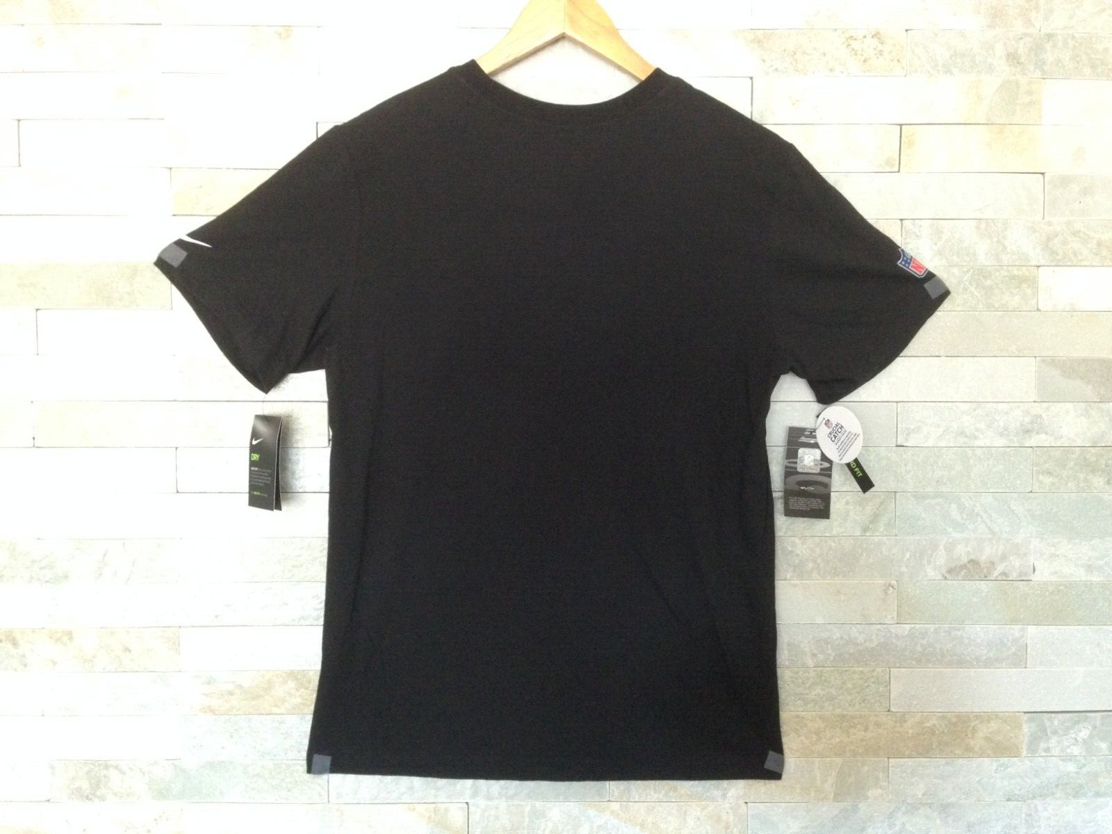Nike Dri-FIT New England Patriots NFL Crucial Catch T-Shirt Black Men's Size M gallery