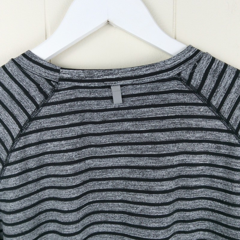 Russell Dri-Power 360 Pullover Men Size L 42/44 Long Sleeve Black Gray Stripe gallery