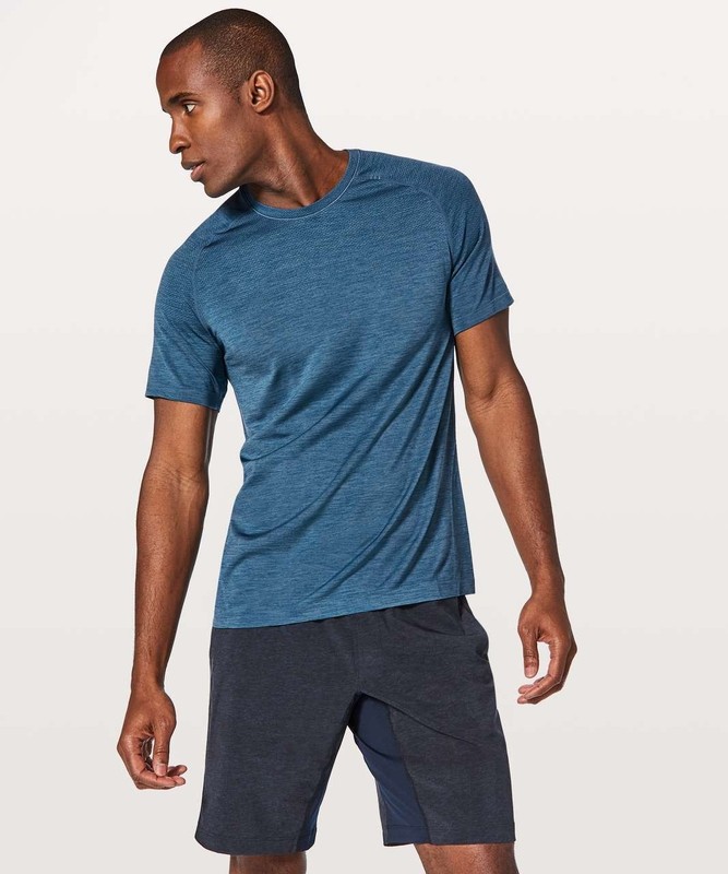 Lululemon Metal Vent Shirt Mens XL Poseidon/Hawk Blue Tech Seamless Crew Workout gallery