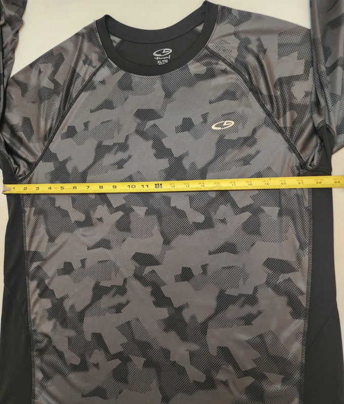 Champion C9 Running Duo Dry Black & Grey Pixel Camo Athletic Long Sleeve Mens XL gallery