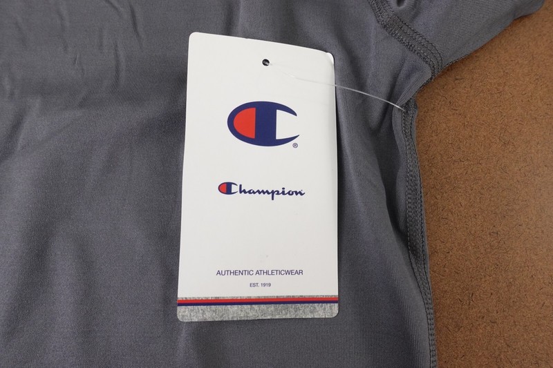 Champion Men's Size Medium Gray 3/4 Sleeve Compression Tee 2611TU NWT gallery