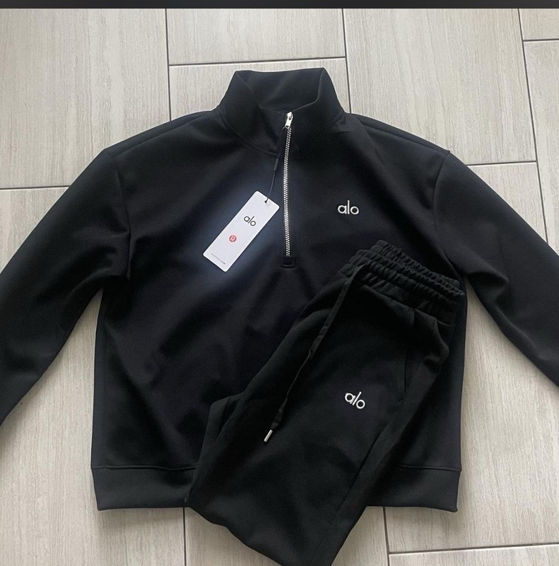 Alo Black Quarter Zip Size Medium gallery