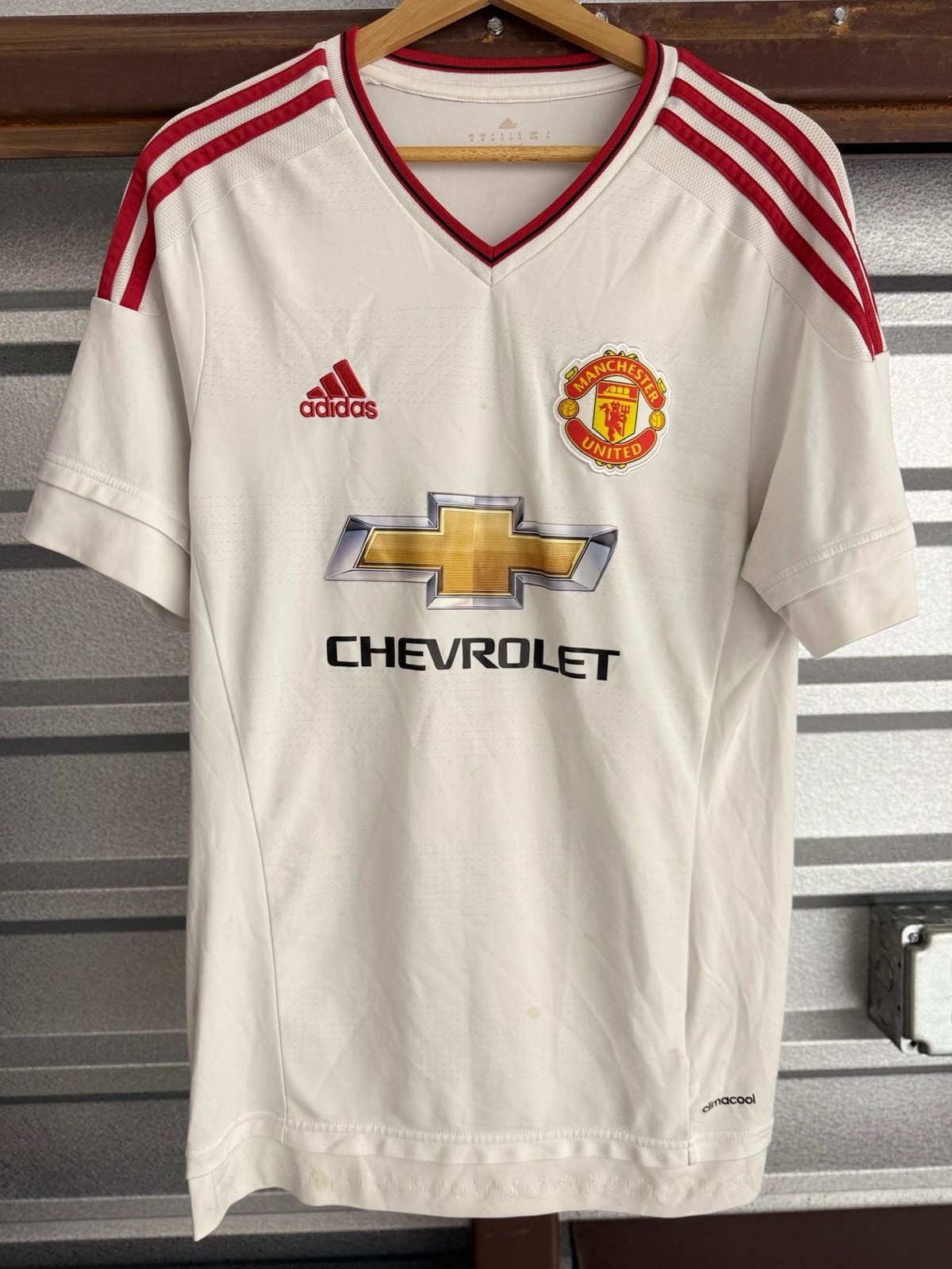 Adidas Manchester United 2015-16 Away Soccer Jersey Size M gallery