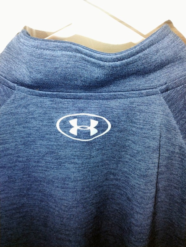 Under Armour Men's Size Large Long Sleeve Heat Gear Two Tone Navy Blue Color gallery