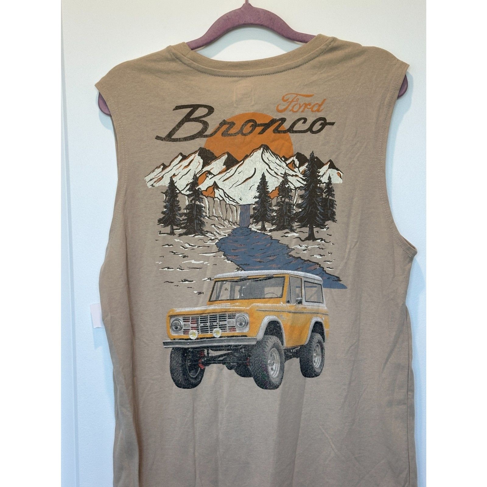 NWT Ford Bronco Tan Muscle Tank Tan Size Small gallery