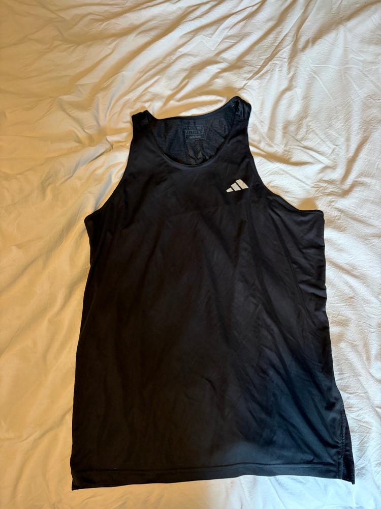 Black Mens Adidas Own The Run Running Vest Singlet Breathable Reflective Size L