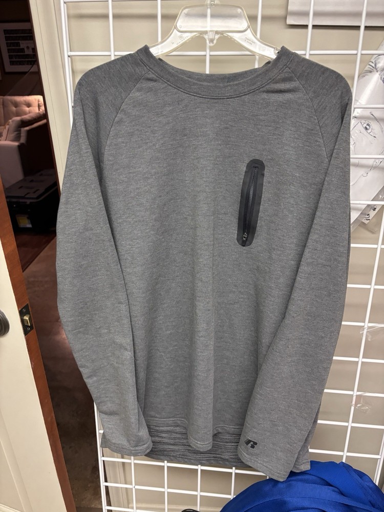 Russell Dri-Power 360 Men’s Training Fit Long Sleeve Shirt Size Large Gray EUC