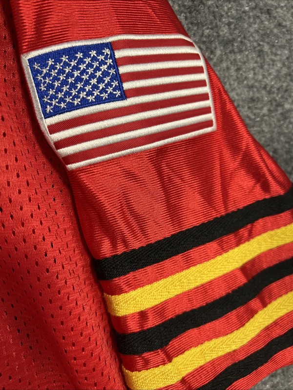 U.S Marines Officially Licensed Men's Embroidered Football Jersey JWM Size Large gallery