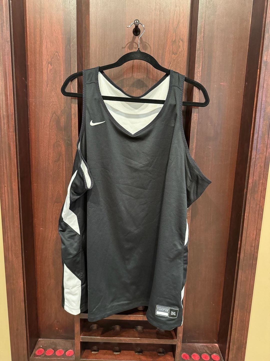 Nike Dri-FIT Reversible Practice Basketball Jersey Tank Top gallery