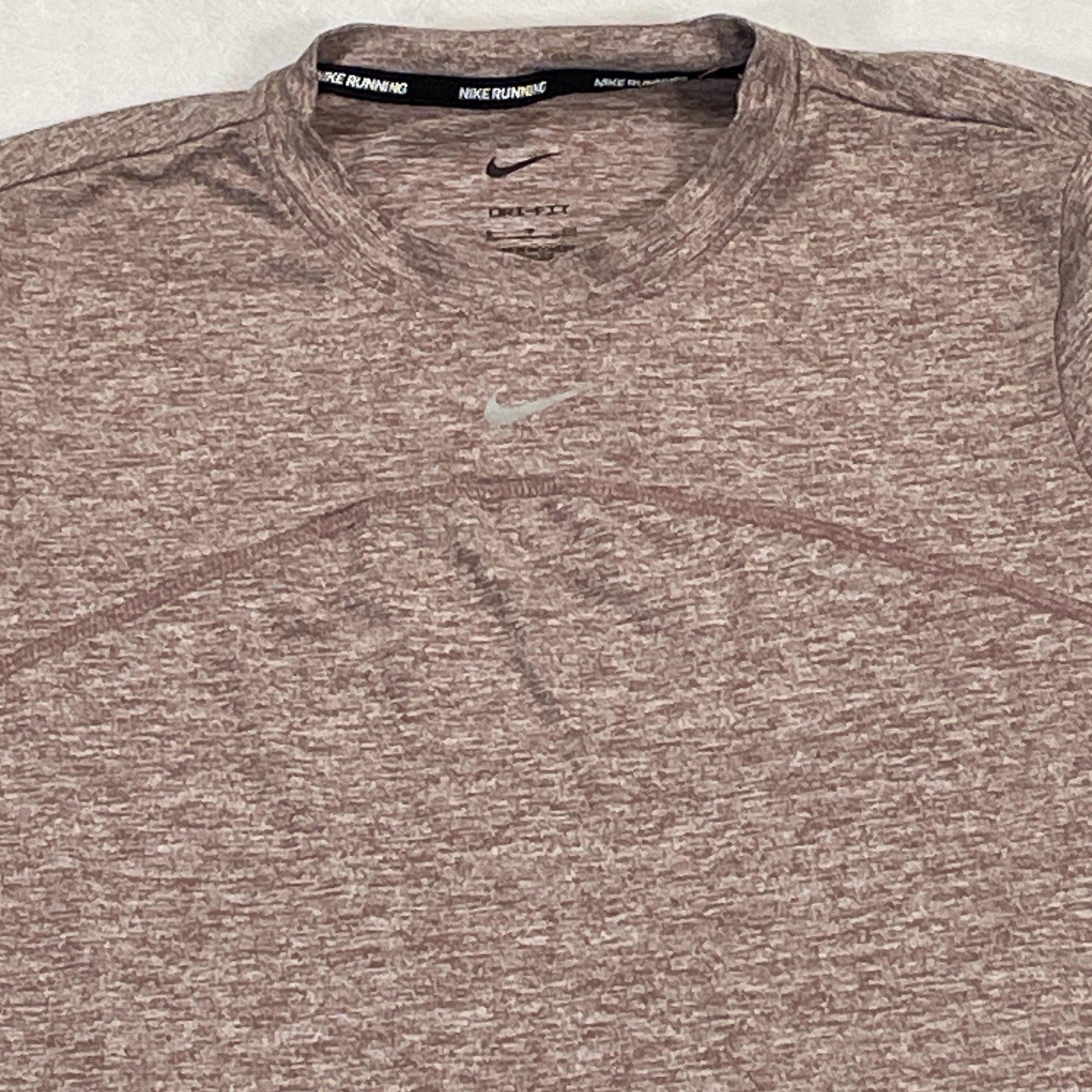Nike Running Shirt Mens Small Brown Dri-FIT Long Sleeve Thumbholes FB4297-208 gallery