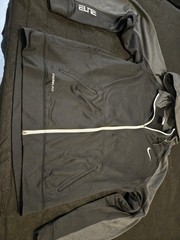 Brand New Mens XL Nike Therma-Fit Hooded Sports Wear Long Sleeve. Great Deal!!!