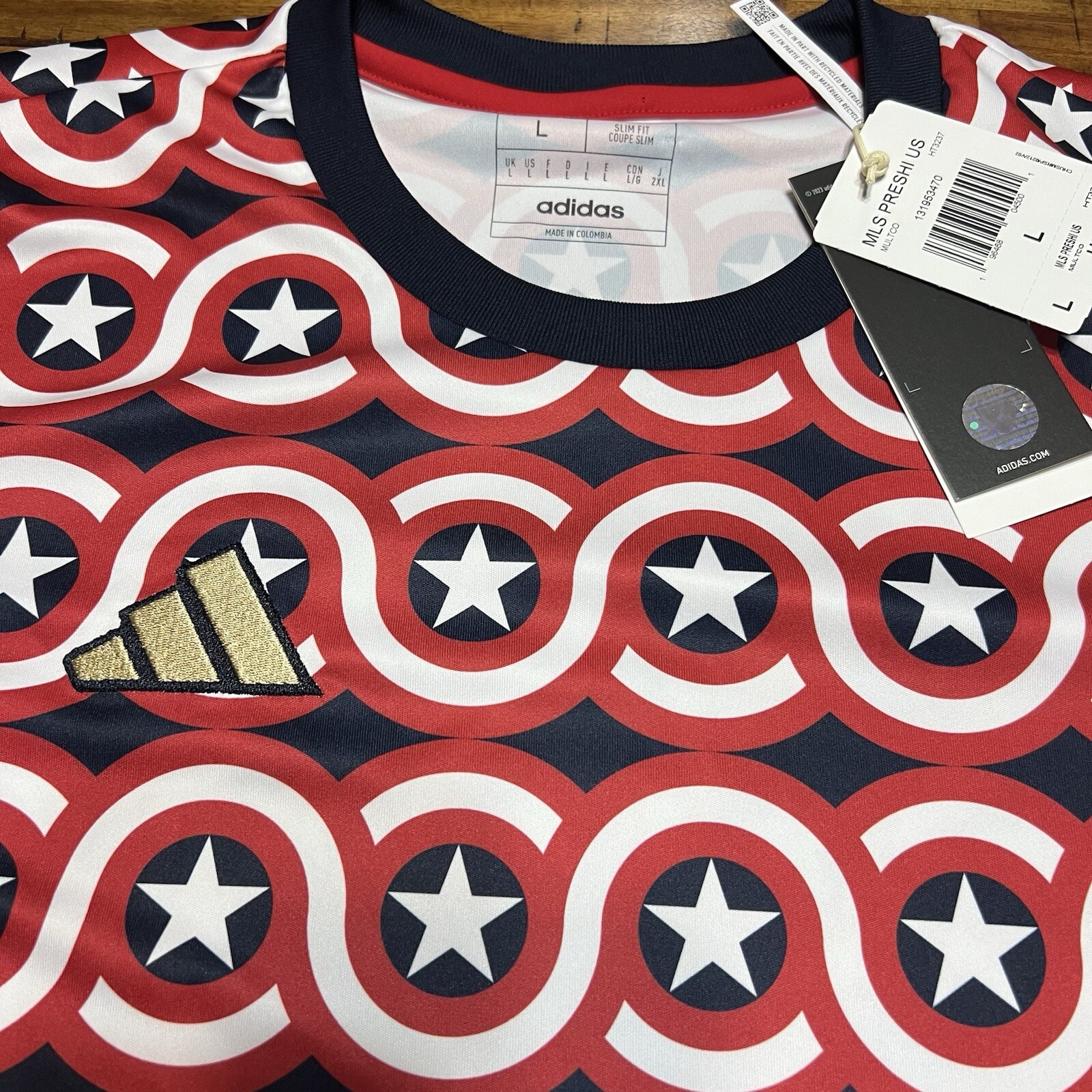 ADIDAS x MARVEL Captain America MLS Soccer Jersey Large NWT gallery