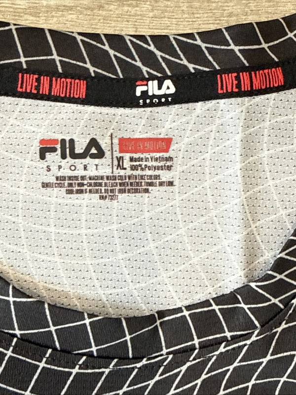 XL Fila Performance T-Shirt Provent 2017 Black Wavy Geometrical Pattern Tee gallery