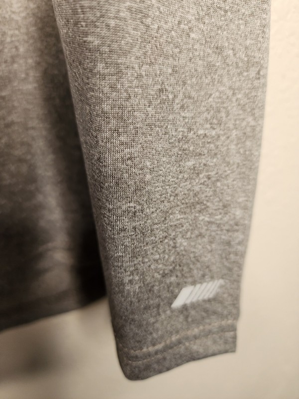 Amazon Essentials Tech Stretch Tank Top in Heather Gray Size M gallery
