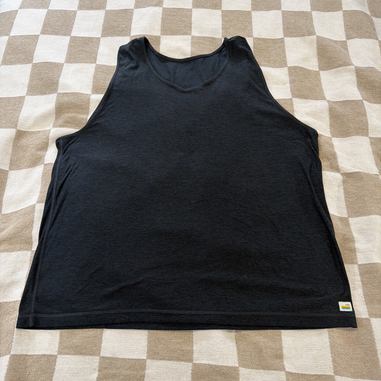 Vuori Strato Tech Tank In Charcoal Heather Size XL In EUC gallery