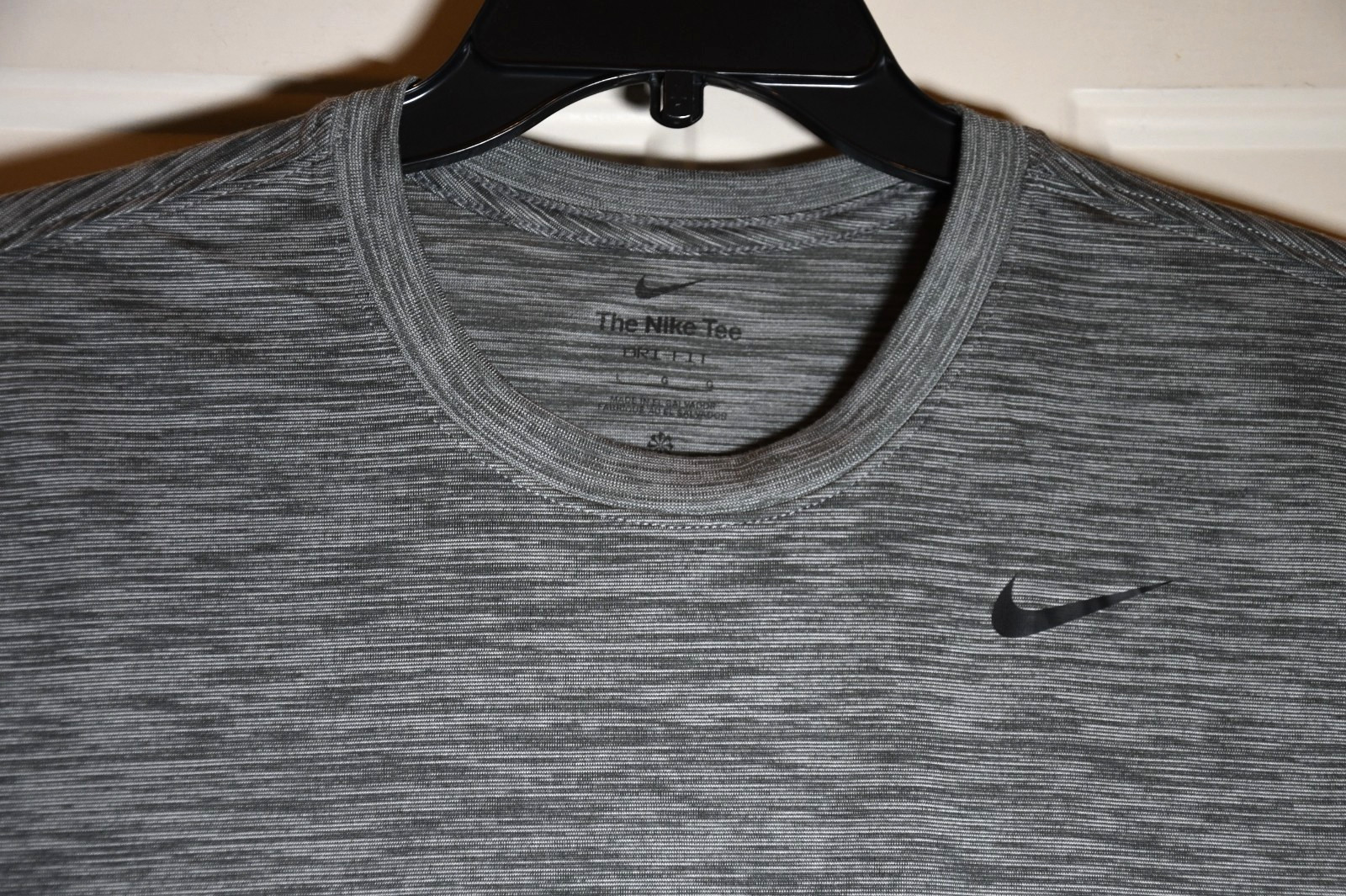 NWT Nike Dri-FIT Legend Training Veneer Men's Large T-shirt Iron Grey FQ3808 gallery
