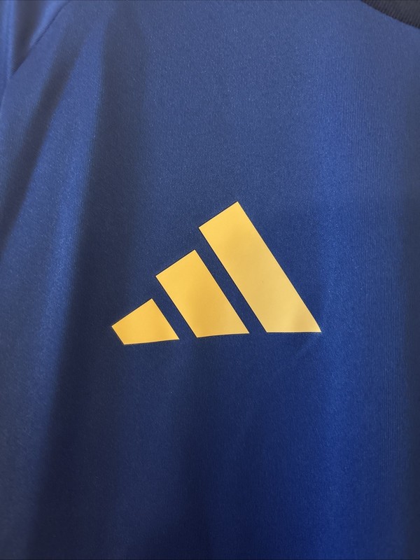 adidas Mens Italy 26 Home Fan Short-Sleeve Jersey Size: Medium (NEW WITH TAGS) gallery