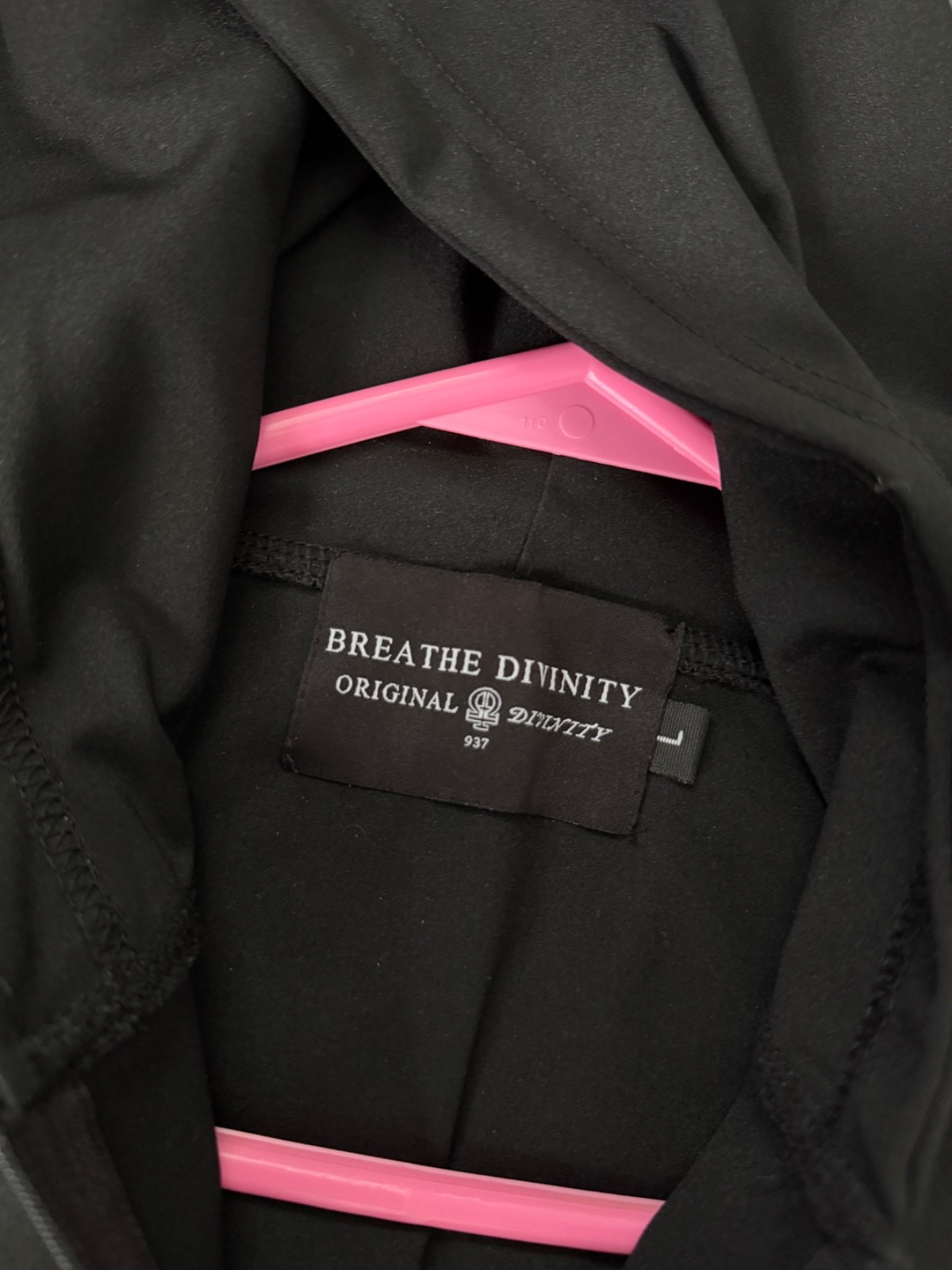 Breathe Divinity Longsleeve Compression Quarter Zip Hoodie gallery