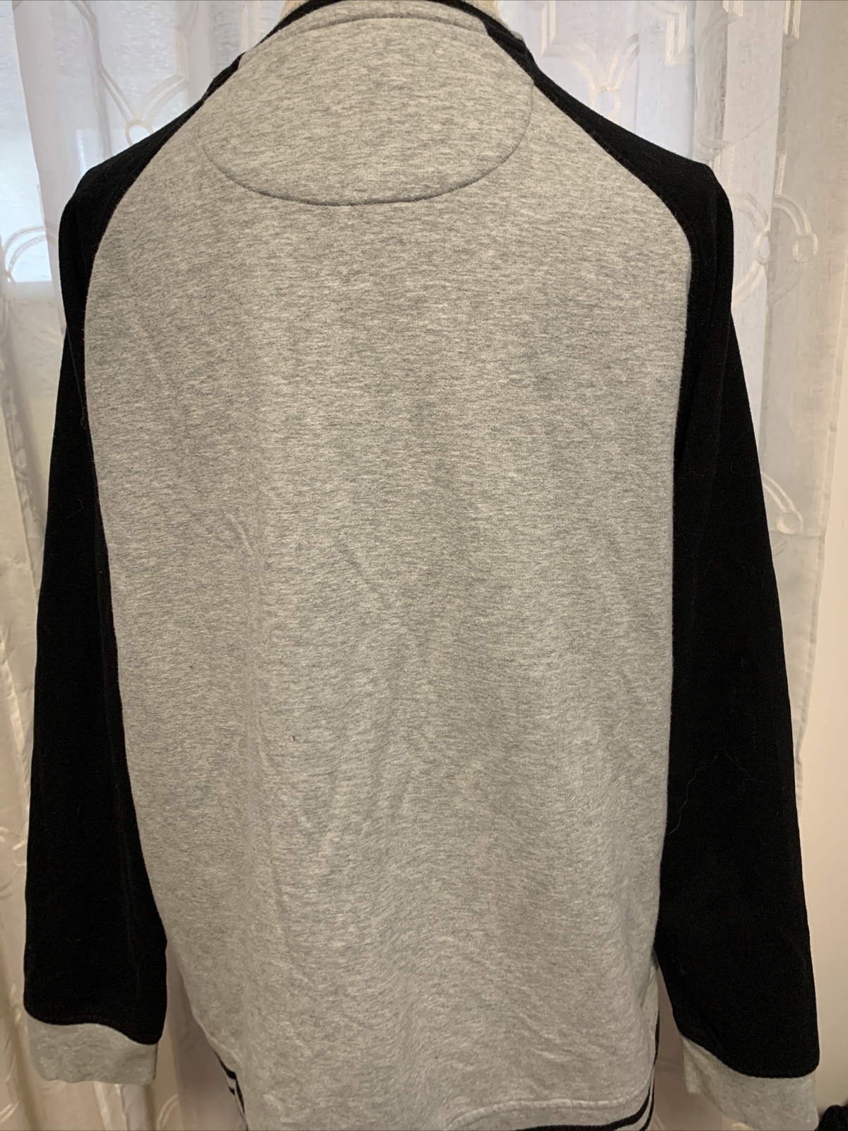 Club Room men's gray and black casual shirt- L gallery
