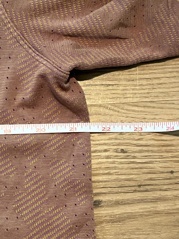 Lululemon Metal Vent Tech Jacquard Flame Pattern Short Sleeve Shirt Men's XL Gym gallery