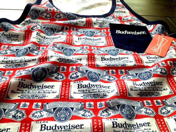 【New】Budweiser Men's【Budweiser Logo Graphic Tank Top】Red @Small gallery