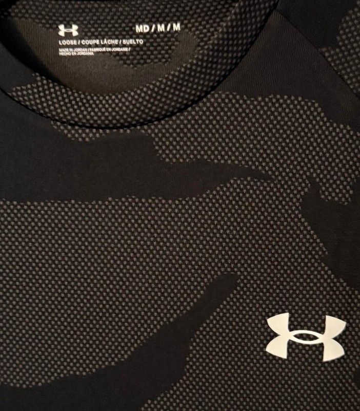 Men's Under Armour Black Gray Camo Lightweight Logo Loose T Shirt M Excellent gallery