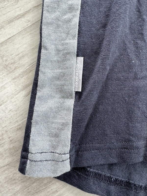 Men’s Icebreaker 260 100% Merino Wool 1/4 Zip Pullover Top Blues M? EUC gallery