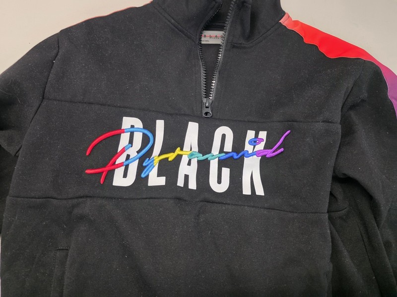 Black Pyramid Quarter Zip Pullover Men's Size XL gallery
