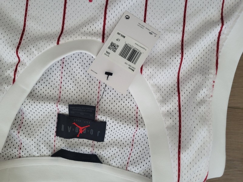 Mens Sz 3XL White Red Nike Air Jordan Essentials Basketball Jersey DM1380 NWT gallery