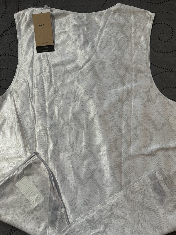 NIKE KOBE REVE. BEIGE SNAKE PATTERN WHITE MESH BASKETBALL TANK SIZE XLT MEN $90 gallery