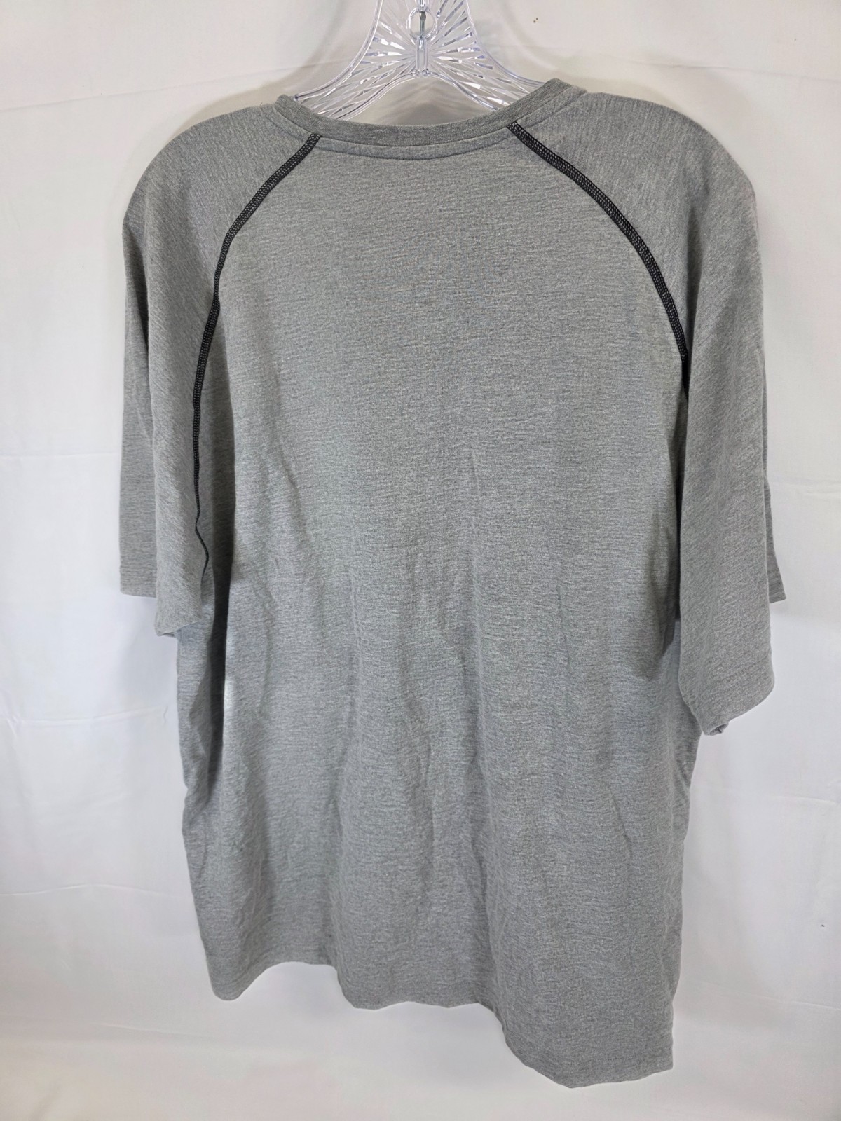 NordicTrack Mens XL Gray Raglan Short Sleeve Activewear Performance T-Shirt gallery
