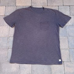 Vuori Tradewinds Performance Tee Men’s Large Gray Short Sleeve Pocket T-Shirt
