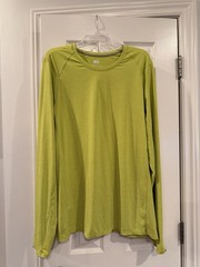REI Co-op Men’s XL Tall Polyester Long-Sleeve Crewneck Activewear Neon Green