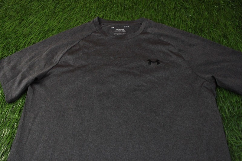 UNDER ARMOUR TECH TEE MEN TRAINING COMPRESSION SHIRT JERSEY ORIGINAL SIZE M gallery