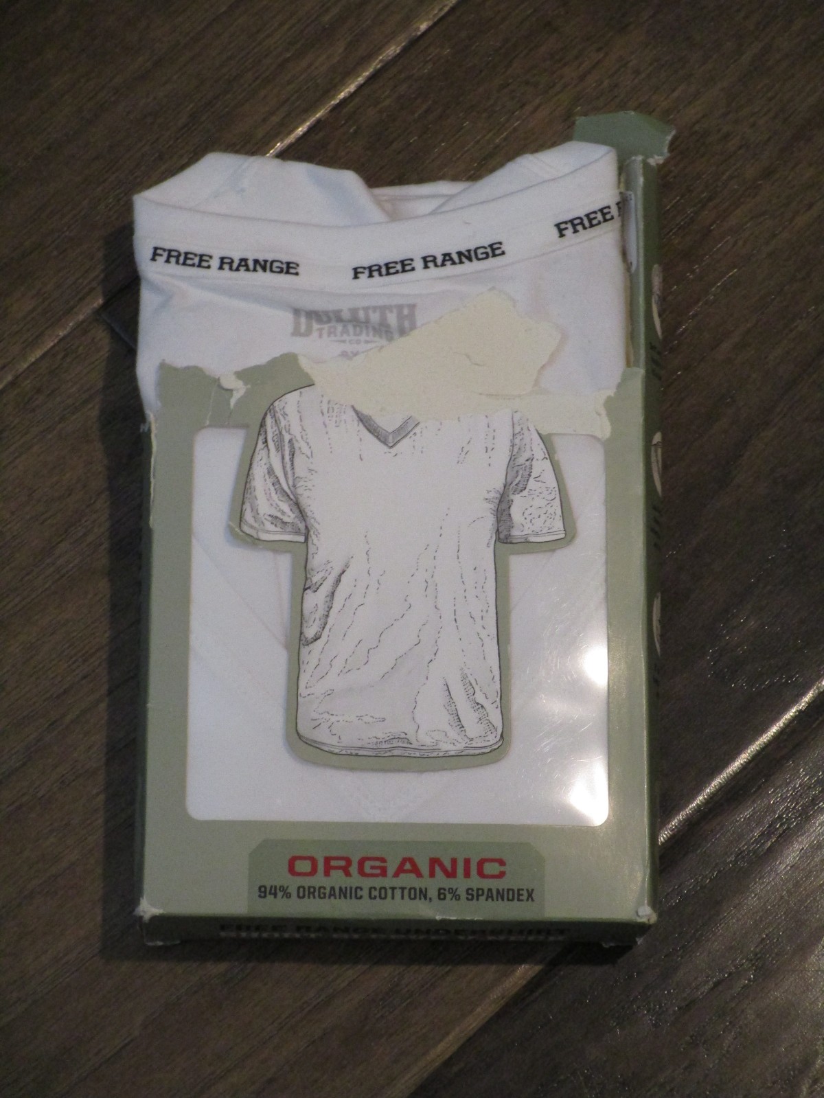 DULUTH TRADING FREE RANGE S/S V-NECK UNDERSHIRT SHIRT IN WHITE SIZE 2XL gallery
