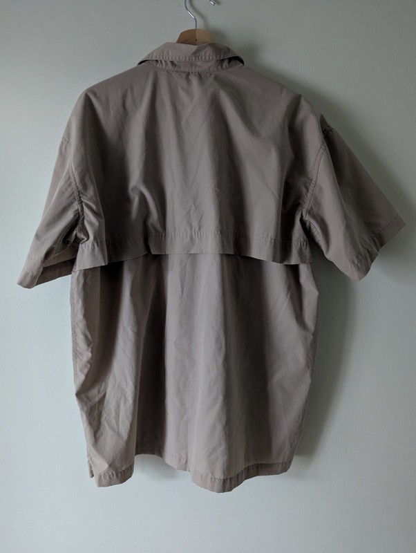 Fila Vented Shirt Large Beige Short Sleeve Walking Hiking gallery