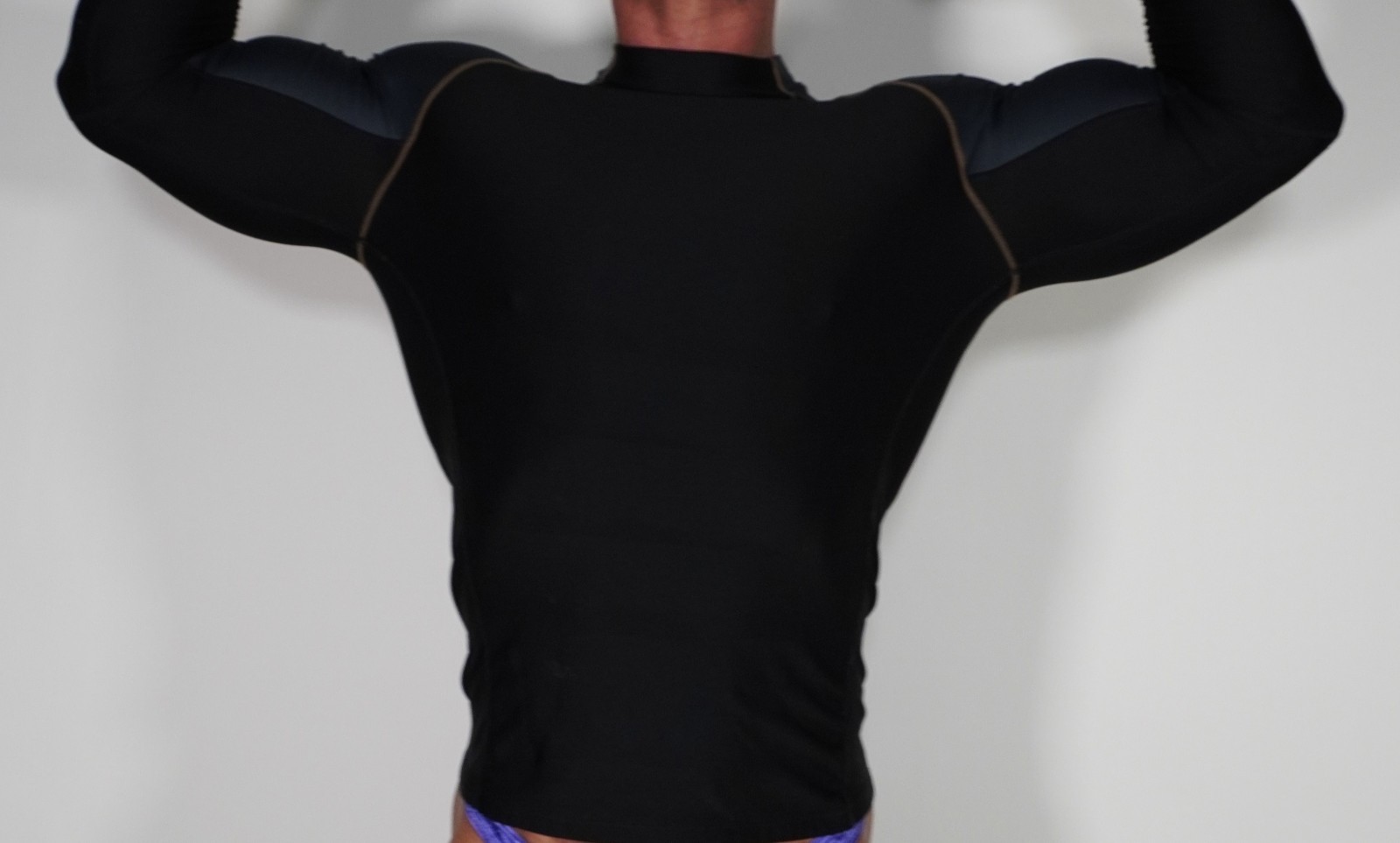MEN'S LONG SLEEVE THICK COMPRESSION ATHLETIC SHIRT SIZE L gallery
