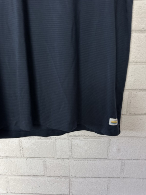 VUORI Men’s Stripe Tee Striped Men's Size Medium M Gray Charcoal Gray gallery