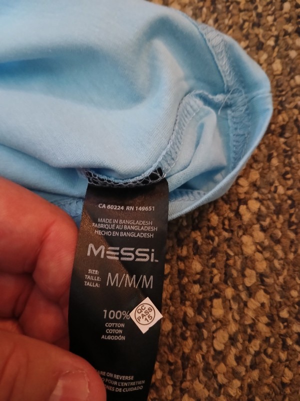 Messi Collection "Worldwide Legend" Lionel Messi Blue Soccer T-Shirt Men's M NEW gallery