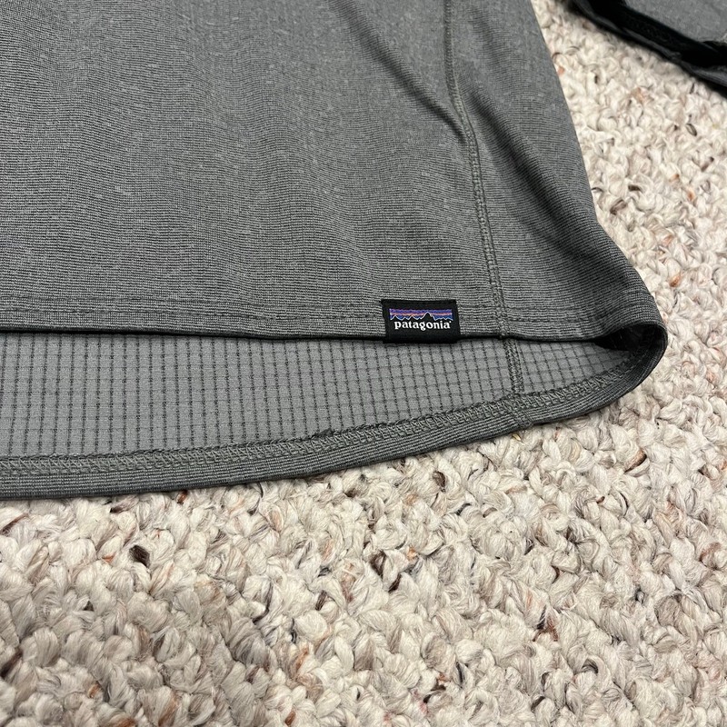 Patagonia Capilene Midweight Zip Neck Baselayer Pullover M Gray Outdoor Hike gallery